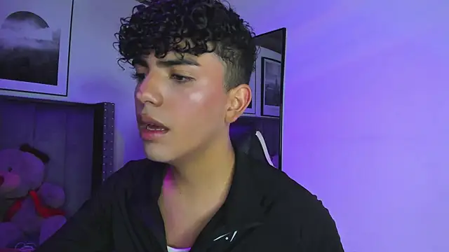 Snapshot of Niick_Twink chatting on 20, 10, 2025 Niick Twink online show from 20, 10, 2025