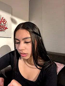 Cristina pinkk online show from 23, 10, 2025