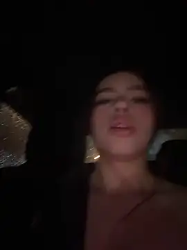 Snapshot of Cristina_pinkk chatting on 13, 4, 2026 Cristina pinkk online show from 13, 4, 2026