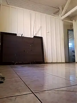 Snapshot of Omoraia chatting on 20, 10, 2025 Omoraia online show from 20, 10, 2025