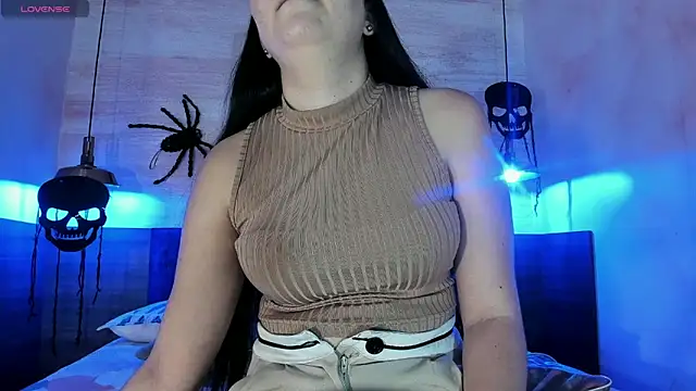 AlissaJoness online show from 10, 10, 2025