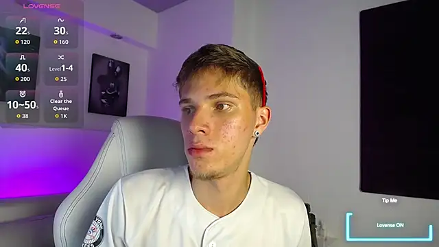 Snapshot of Robbin_Blaze chatting on 11, 2, 2026 Robbin Blaze online show from 11, 2, 2026