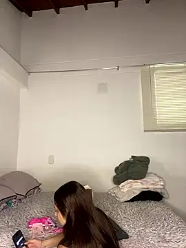 Mia  Gray online show from 6, 1, 2026