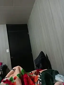 luuiss12 online show from 1, 12, 2025