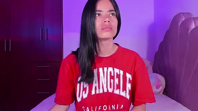 BellaSun  online show from 13, 9, 2025