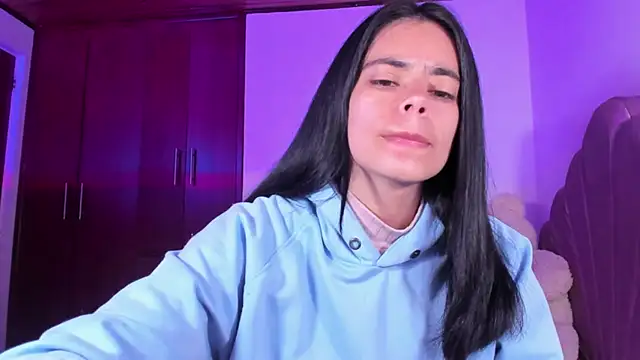 BellaSun  online show from 20, 9, 2025