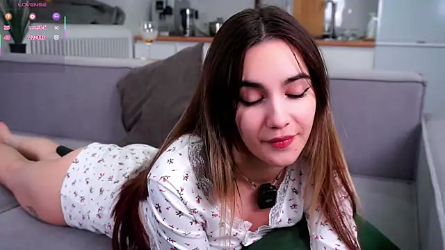 CupSizeGirl online show from 24, 11, 2025