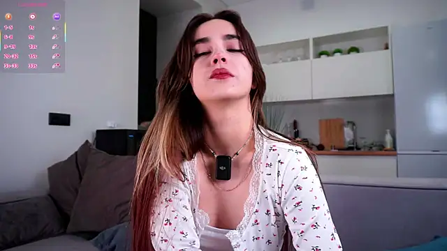 CupSizeGirl online show from 5, 12, 2025