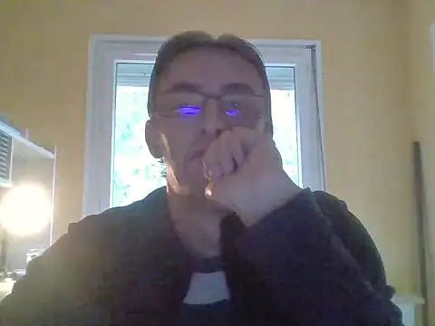 Snapshot of SimonCamden0062 chatting on 13, 9, 2025 SimonCamden0062 online show from 13, 9, 2025
