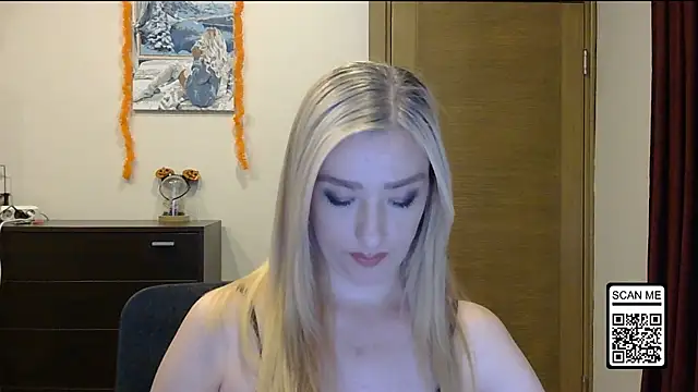 Wild Silk Desire online show from 4, 11, 2025