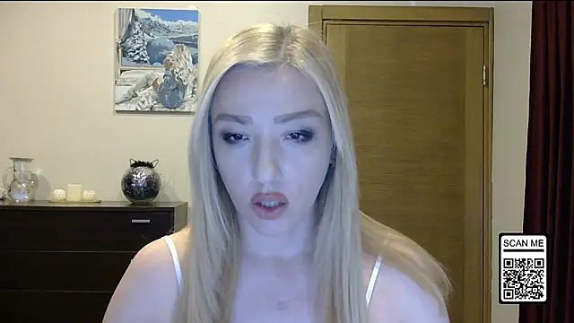 Snapshot of Wild_Silk_Desire chatting on 1, 2, 2026 Wild Silk Desire online show from 1, 2, 2026