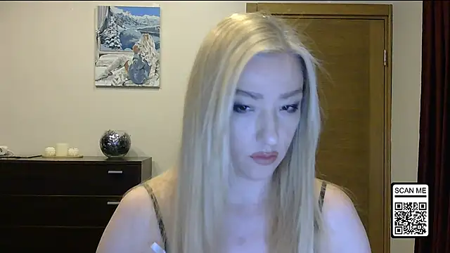 Snapshot of Wild_Silk_Desire chatting on 3, 2, 2026 Wild Silk Desire online show from 3, 2, 2026