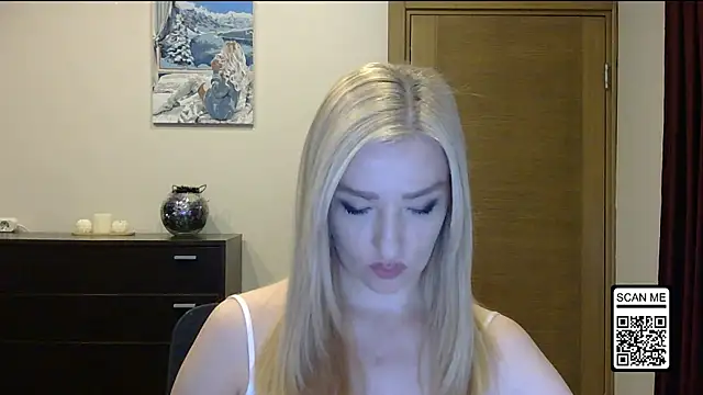 Snapshot of Wild_Silk_Desire chatting on 4, 2, 2026 Wild Silk Desire online show from 4, 2, 2026