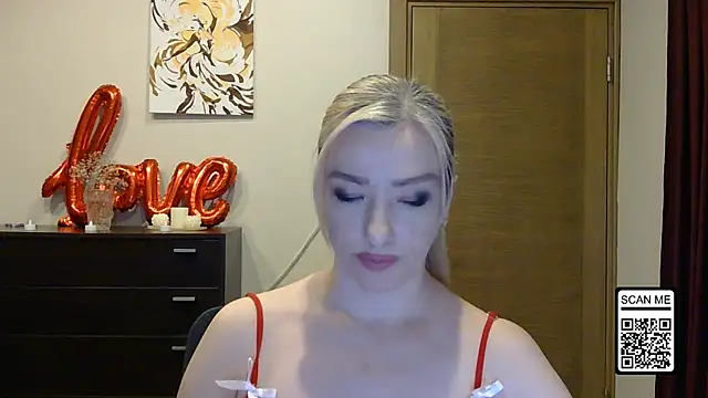 Wild Silk Desire online show from 9, 3, 2026