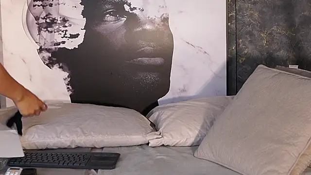 Snapshot of Susan_wall chatting on 21, 2, 2026 Susan wall online show from 21, 2, 2026