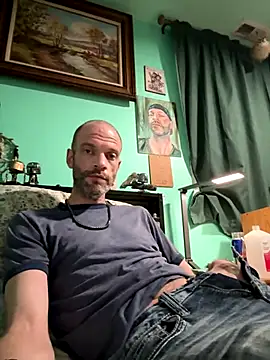 Snapshot of Tentoes4bros chatting on 13, 11, 2025 Tentoes4bros online show from 13, 11, 2025