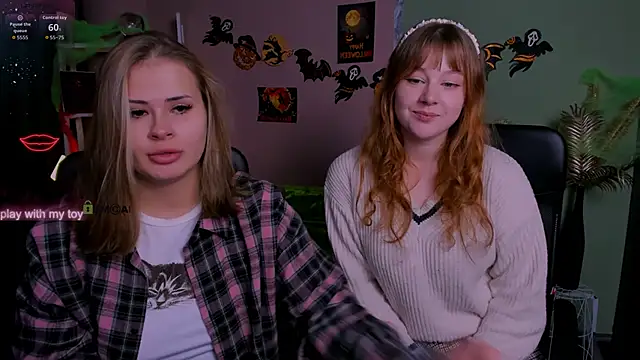 Snapshot of jeren_smile chatting on 25, 10, 2025 jeren smile online show from 25, 10, 2025