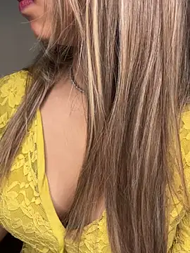 Scarlett 1819 online show from 13, 5, 2026