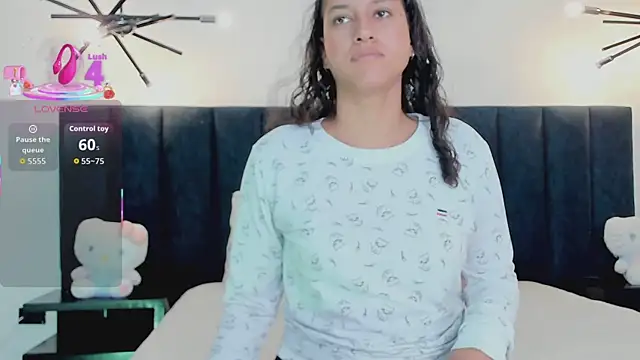 Snapshot of niia7 chatting on 3, 10, 2025 niia7 online show from 3, 10, 2025