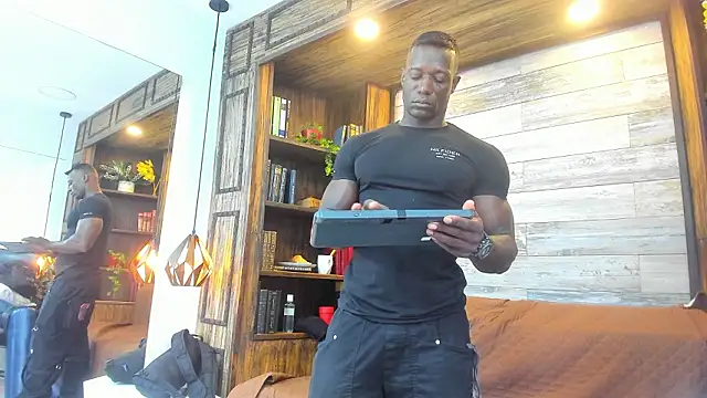 MarcusBlack  online show from 7, 2, 2026