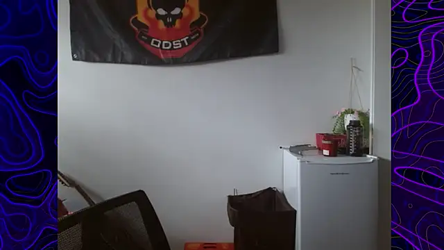 Snapshot of lustylyndon chatting on 10, 9, 2025 lustylyndon online show from 10, 9, 2025