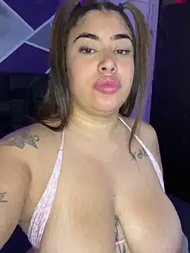 jazminslut online show from 11, 5, 2026