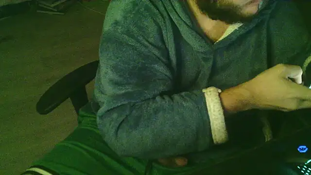 Snapshot of matlecoq2 chatting on 31, 10, 2025 matlecoq2 online show from 31, 10, 2025