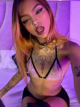 AnnahiBaker online show from 10, 1, 2026