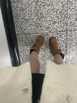 xiaoyuan01 online show from 8, 11, 2025