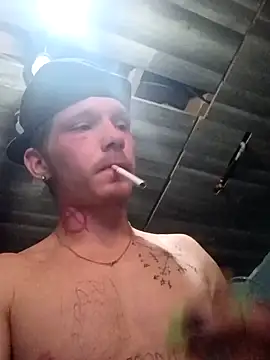 Snapshot of mastertrap chatting on 18, 12, 2025 mastertrap online show from 18, 12, 2025