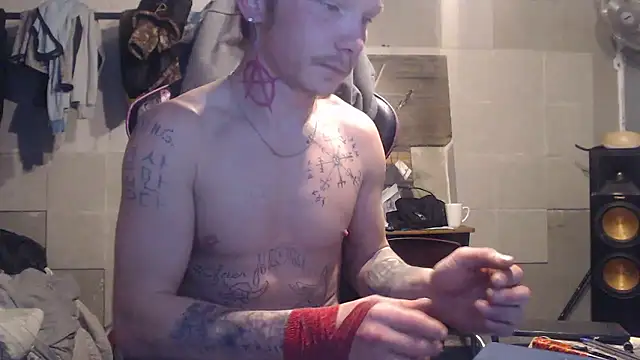 Snapshot of mastertrap chatting on 9, 1, 2026 mastertrap online show from 9, 1, 2026