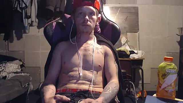 Snapshot of mastertrap chatting on 11, 1, 2026 mastertrap online show from 11, 1, 2026