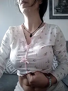 Snapshot of agustinalatina chatting on 17, 2, 2026 agustinalatina online show from 17, 2, 2026