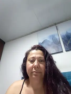EmmaJhomson online show from 19, 6, 2026