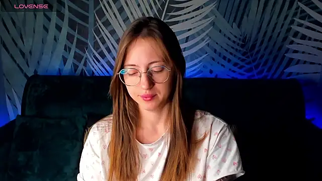 ChristyCrayme online show from 3, 12, 2025