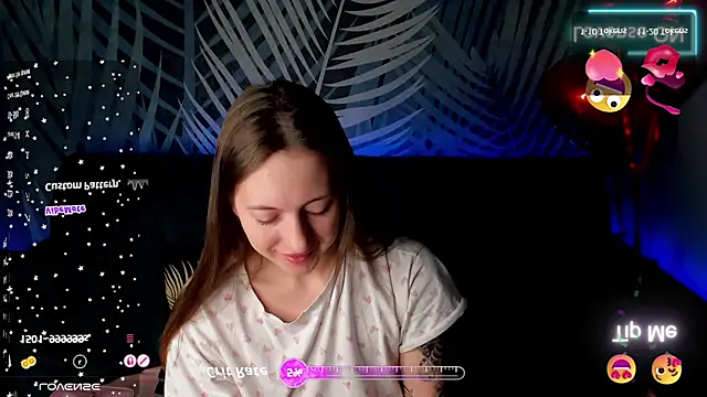 Snapshot of ChristyCrayme chatting on 5, 2, 2026 ChristyCrayme online show from 5, 2, 2026