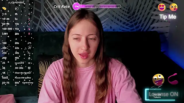 Snapshot of ChristyCrayme chatting on 19, 3, 2026 ChristyCrayme online show from 19, 3, 2026