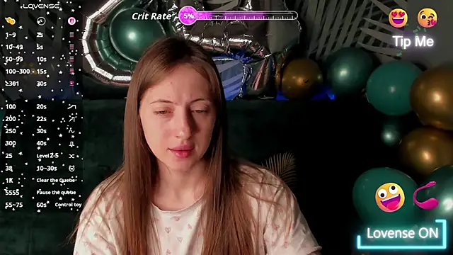 Snapshot of ChristyCrayme chatting on 6, 4, 2026 ChristyCrayme online show from 6, 4, 2026