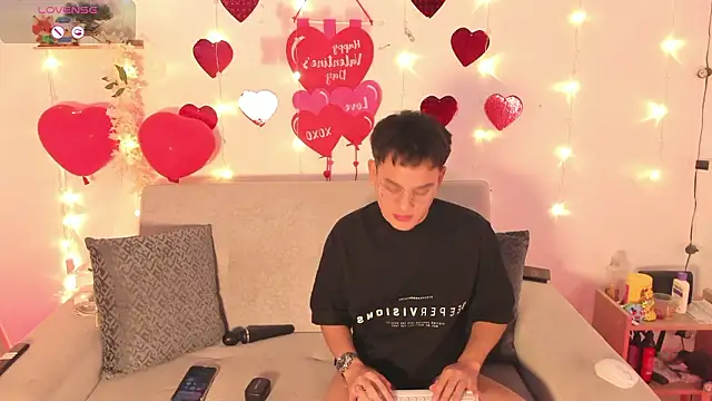 Snapshot of Young_Ben chatting on 18, 2, 2026 Young Ben online show from 18, 2, 2026