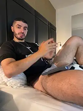 Snapshot of AxelThompson_ chatting on 13, 9, 2025 AxelThompson  online show from 13, 9, 2025