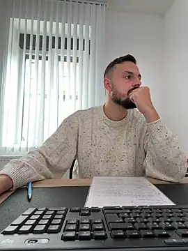 Snapshot of yourdreamboy17 chatting on 15, 6, 2026 yourdreamboy17 online show from 15, 6, 2026