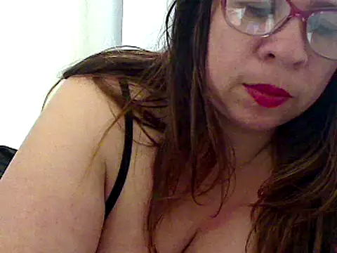 luciana69hot online show from 19, 2, 2025