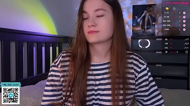 mia here online show from 14, 10, 2025