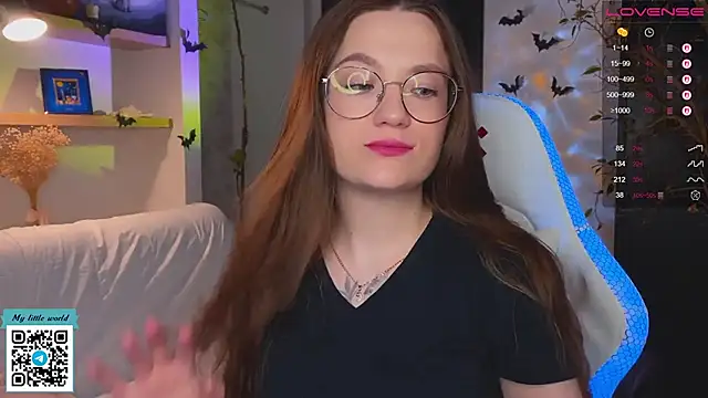 mia here online show from 14, 11, 2025