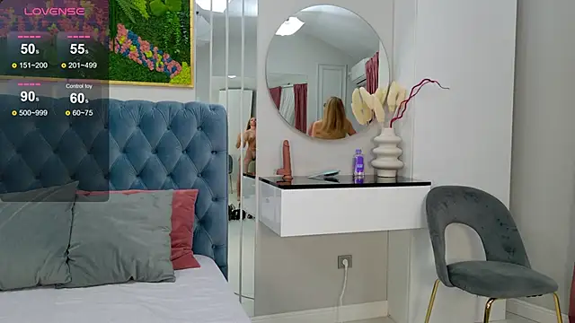 SiennaPierce online show from 21, 10, 2025