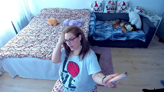 Snapshot of Squirt_Kimm chatting on 18, 12, 2025 Squirt Kimm online show from 18, 12, 2025