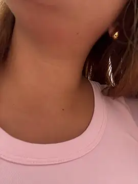 sara calderon online show from 18, 11, 2025