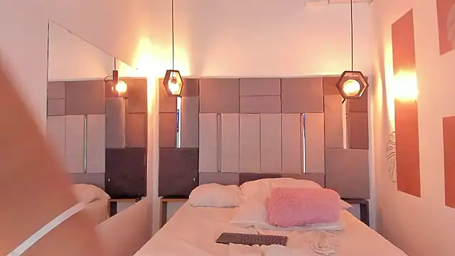 FreyrStone online show from 3, 2, 2026