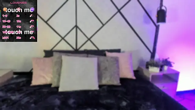 Snapshot of revenmiller_ chatting on 5, 12, 2025 revenmiller online show from 5, 12, 2025