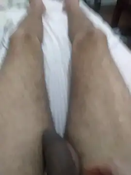 GuilhermeYuree online show from 24, 9, 2025